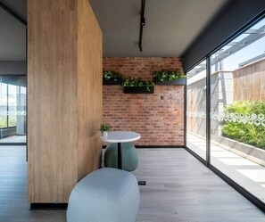 Interior - Depa moderno y lujoso en el corazón de Miraflores. (Miraflores)