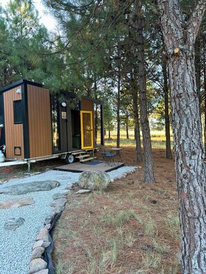 Exterior - Novena Pines by Tiny Away (Thulimbah)