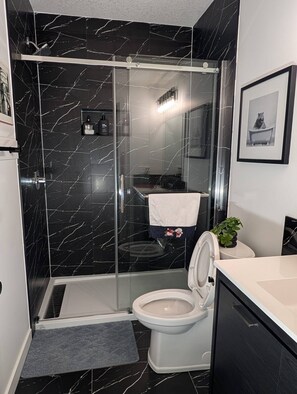 Apartment, 2 Bedrooms, Balcony | Bathroom - The Loft Moden Rental (Calgary)