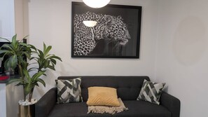 Apartment, 2 Bedrooms, Balcony | Living room | Books - The Loft Moden Rental (Calgary)