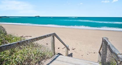 Splash at Sapphire - Pet Friendly, Resort Pool, Beachfront