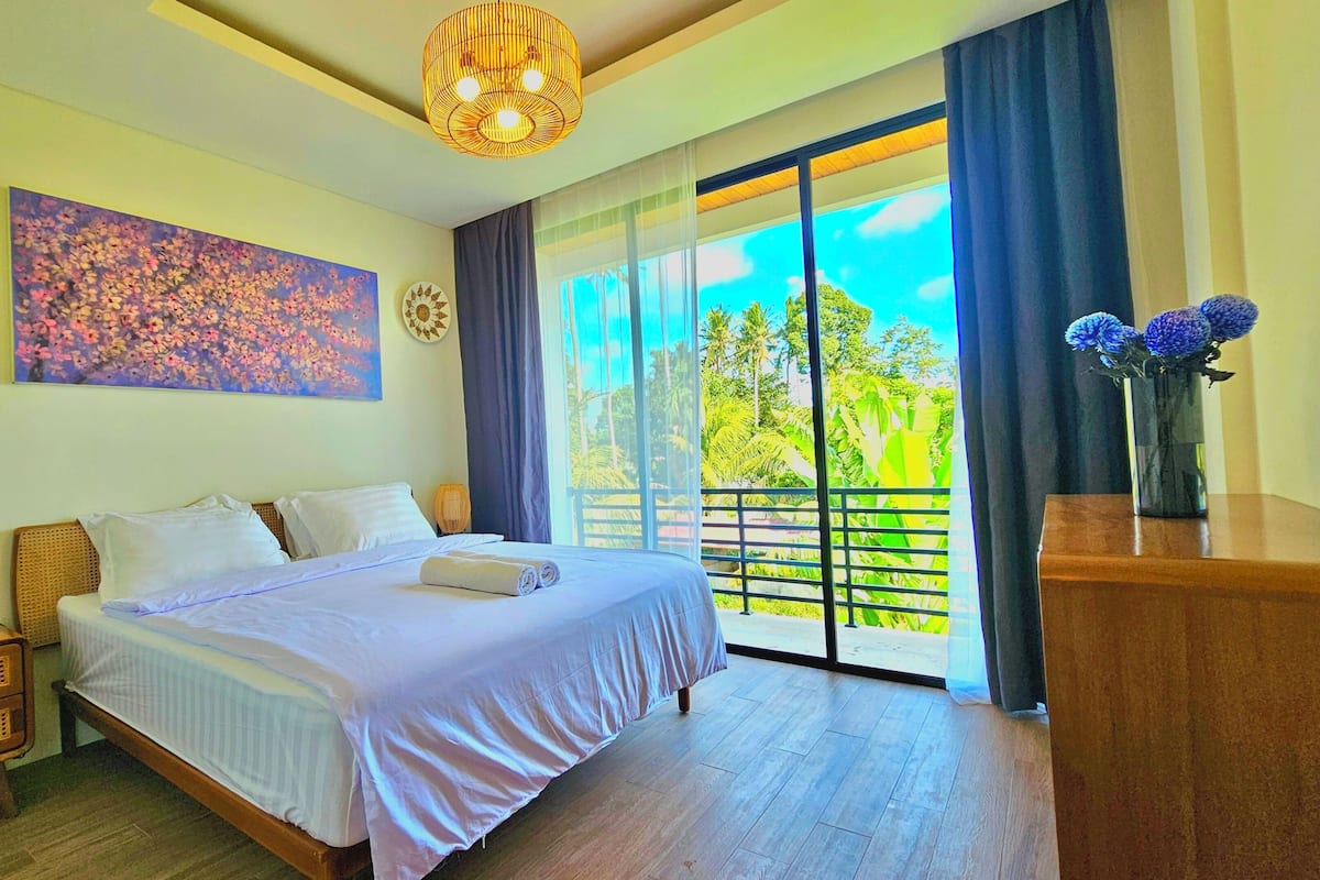 Villa Supérieure, vue piscine