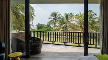 Villa, 5 Bedrooms, Beach View | Interior