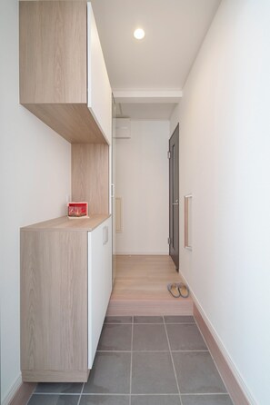 Interior - Akasaka 】 100 ㎡ Designer House - 5BR Luxury Living 【Akasaka-Luxury Dormitory】 5 bedrooms / Family traveler's choice / Craftsman design (Tokyo)