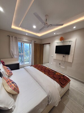 Room - RnR Premium Stay (Bhimtal)