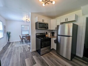 Private kitchen - Renovated 2BR Home with Parking & Fenced Yard – Minutes to Downtown Pittsburgh (Pittsburgh)