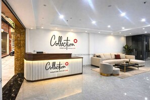 Reception - Collection O Ba Dinh - Japanese Town (Ha Noi)