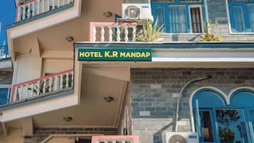 Perincian bahagian luar