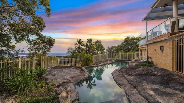 Pool - Resort Style Rock Pool Oasis Parent Room (Umina Beach)