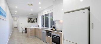 Escape on Ridge modern 3 bedroom townhouse
