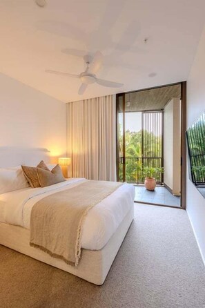 Iron/ironing board, Internet, bed sheets - Byron Social on Jonson - Luxury Apartment in the Heart of Byron Bay + Rooftop pool (Byron)