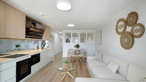 Interior - Waterfront, Pool, Balcony, Prime Location (The Entrance)