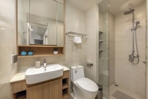 Exclusive Suite, 2 Bedrooms, Balcony | Bathroom | Towels, soap, shampoo, toilet paper - Skypark Celeste Laguna by TropicLook (Choeng Thale)