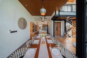 Grand Villa, 4 Bedrooms, Pool View | In-room dining - Casa Esquina - East Wing (Canggu)