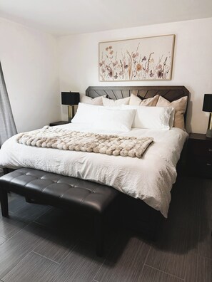 3 bedrooms, iron/ironing board, free WiFi, bed sheets - Modern Oak Adventure Retreat • 3BR + Fire Pit+ Sleeps 7-Pet Friendly (Atascadero)