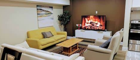 House, 2 Bedrooms | Living area