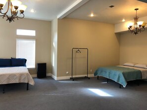 4 bedrooms, WiFi, bed sheets