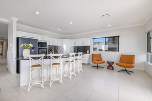 Private kitchen - Admiralty Cove (Sunshine Coast)