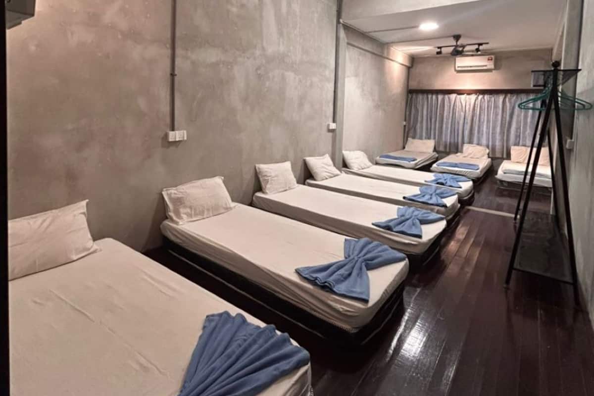 Dormitorio compartido, dormitorio mixto