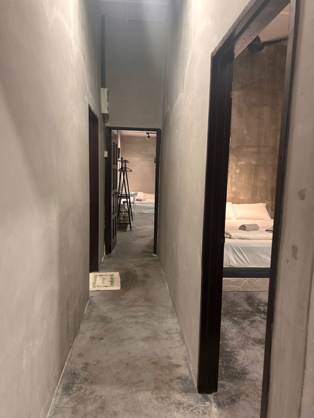 Shared Dormitory, Mixed Dorm