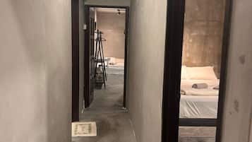 Shared Dormitory, Mixed Dorm