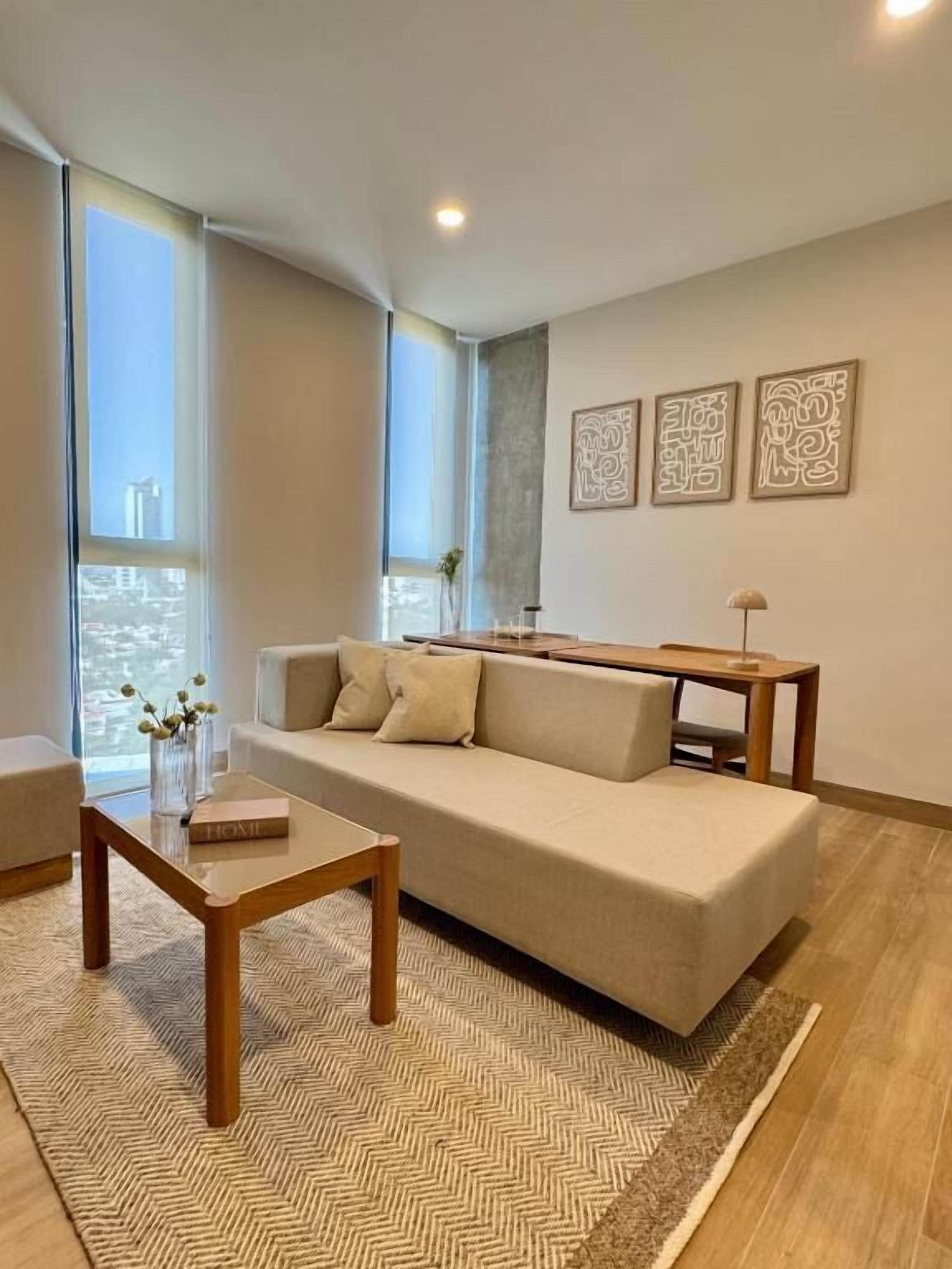 Classic Apartment | Living area