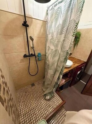 Shower - Kaz'A Olymp ★★★ - Peaceful Creole House in Entre-Deux (Entre-Deux)