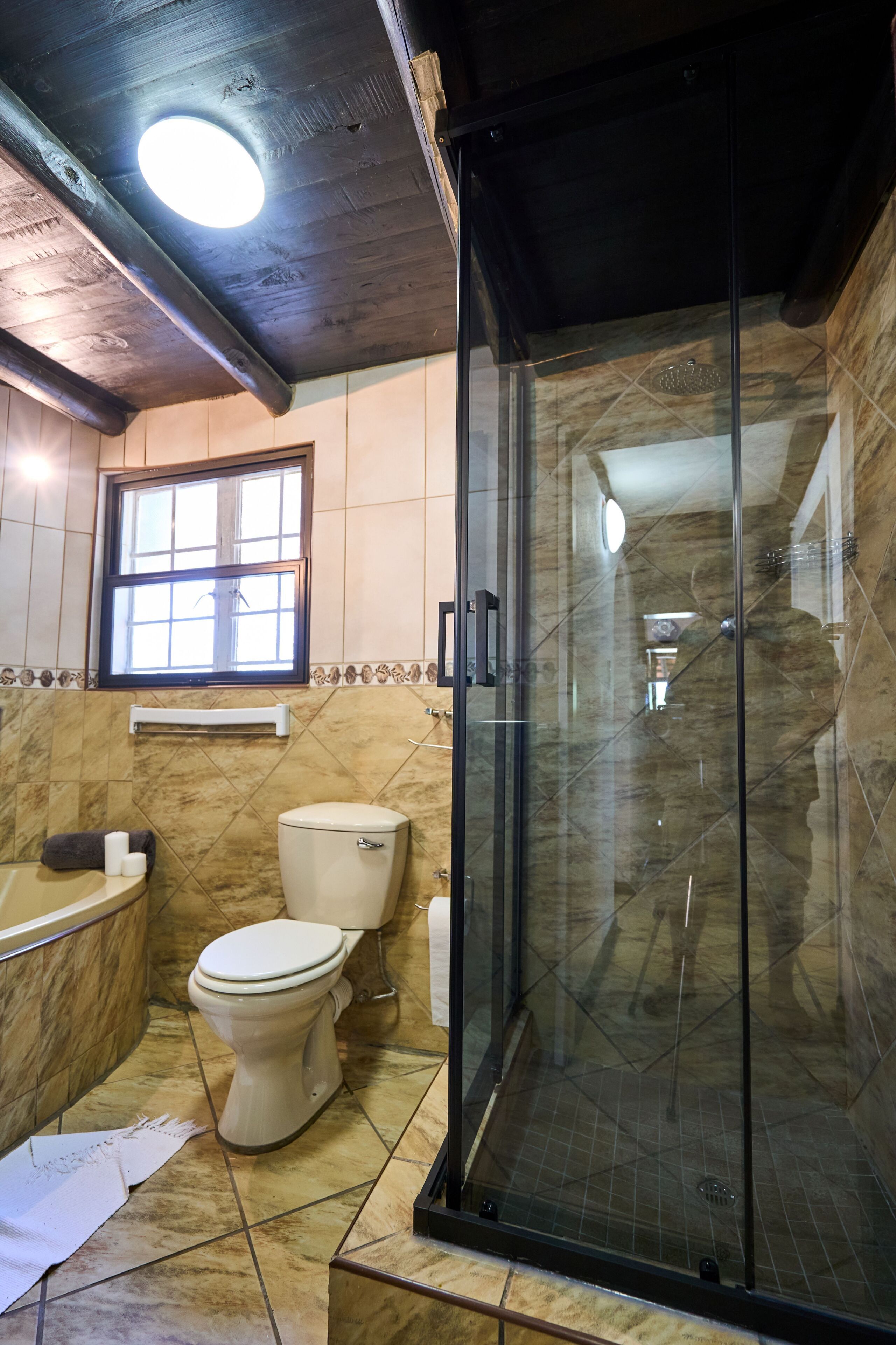 Comfort Chalet | Bathroom