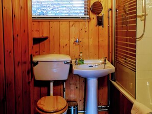 Towels - Conifer Chalet 5 - UKC5219 (Crieff)