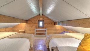 Room - 2 bedroom accommodation in Ringwood (Ringwood)
