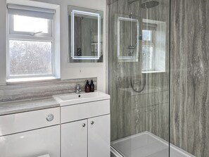 Towels - 3 bedroom accommodation in Trearddur bay (Trearddur bay)