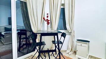 Rom – basic | Spiseområde