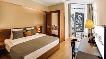 Standard Double Room, City View