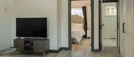 1 bedroom, internet