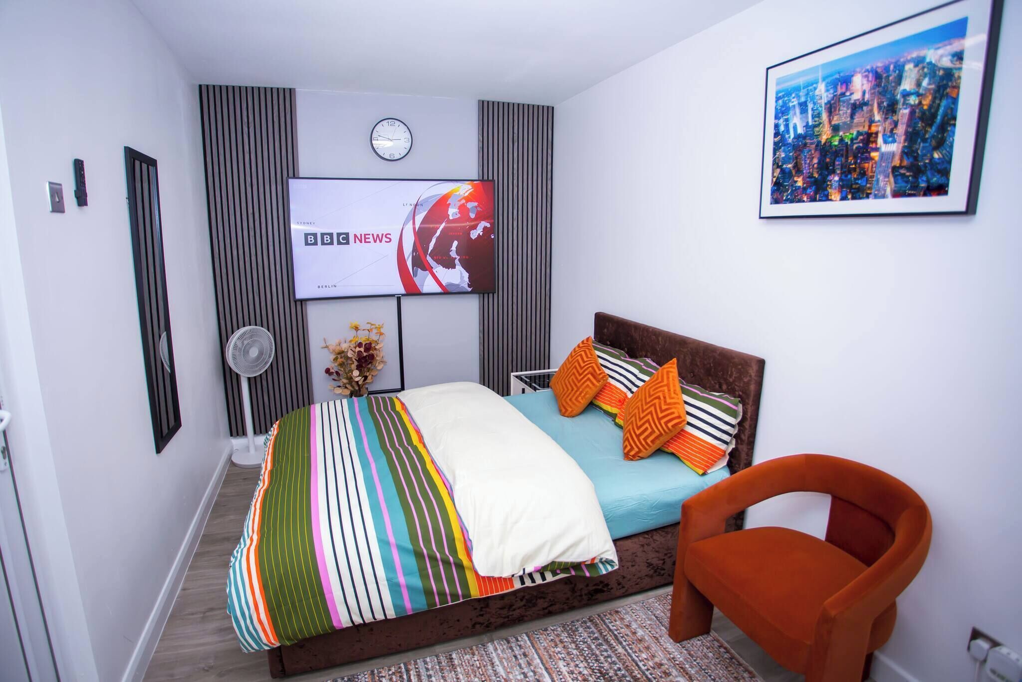 1 bedroom, iron/ironing board, internet, bed sheets