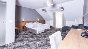 Triple Room | In-room safe