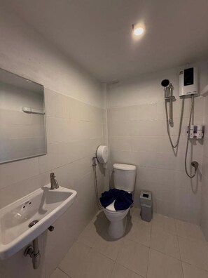 Deluxe-Doppelzimmer, Meerblick | Badezimmer