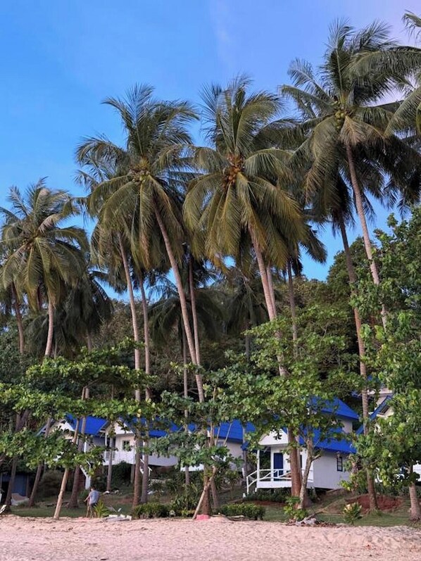 Exterior - SeaSmile Beach Resort Koh Jum (Nuea Khlong)