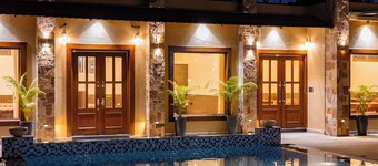 ELIVAAS Tiger Cave Suite with Pvt Pool 