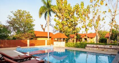 ELIVAAS Tiger Cave Suite with Pvt Pool