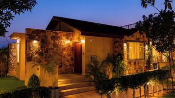 Tremannsrom – deluxe | Eksteriør