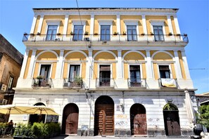 Exterior - Vrbo Property (Catania)