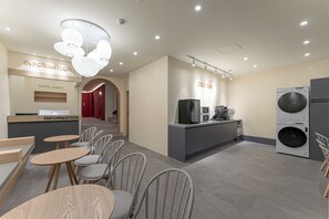 Dining - Hotel Amigo Osan Air base Pyeongtaek (Pyeongtaek)