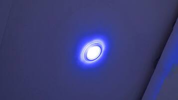 基本雙人房, 陽台, 海灣景觀 | 其他設施