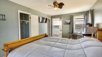 Iron/ironing board, internet, bed sheets