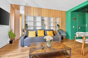 TV - Quartier Les Marais 1 Bedroom Apartment Netflix (Paris)