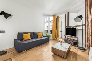 TV - Quartier Musée du Louvre 6 - Studio Apartment with Netflix (Paris)