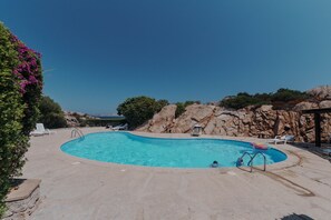 Pool - Apartment 'Casa Ilaria' with Shared Pool, Private Terrace, and Wi-Fi (Liscia di Vacca)