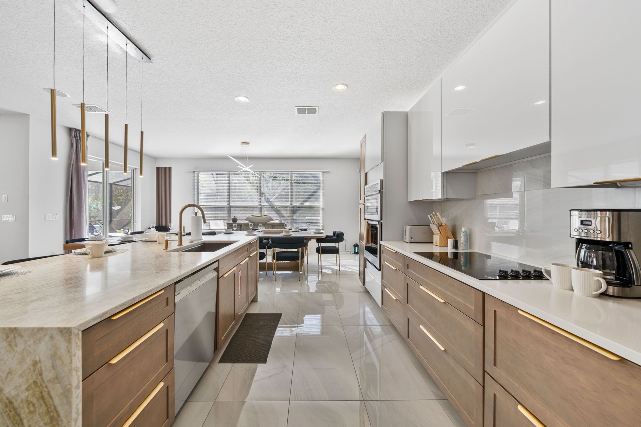 House (6 Bedrooms) | Property amenity