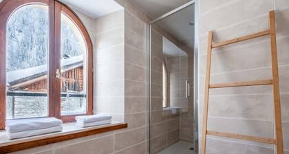 La Chapelle Chalet for 8 Guests